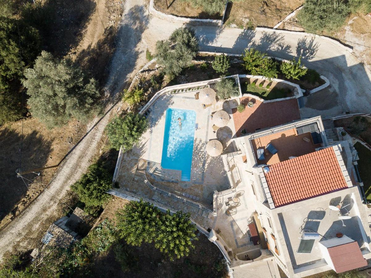 Villa Prinus Country Retreat Apokoronas, Heated Pool, 13Km From The Sea Embrosneros Exterior foto